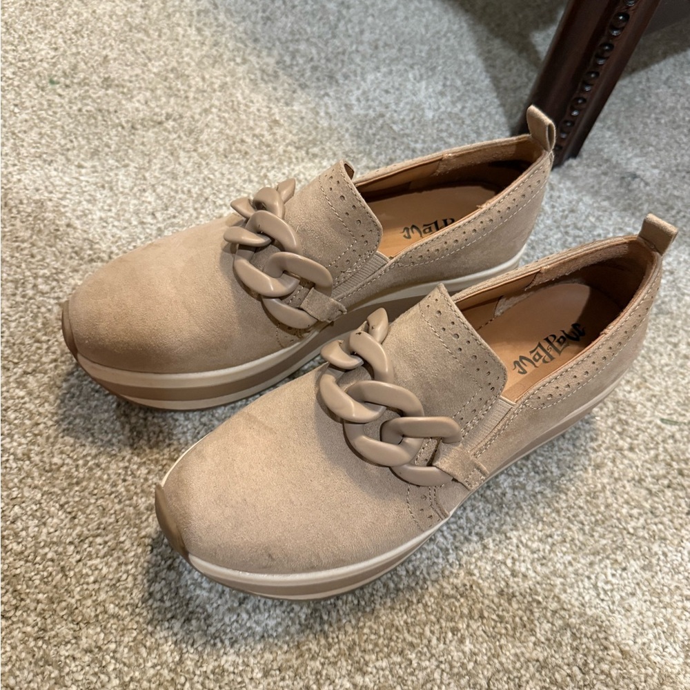 Beige Slip-On Loafers with Chain Detail